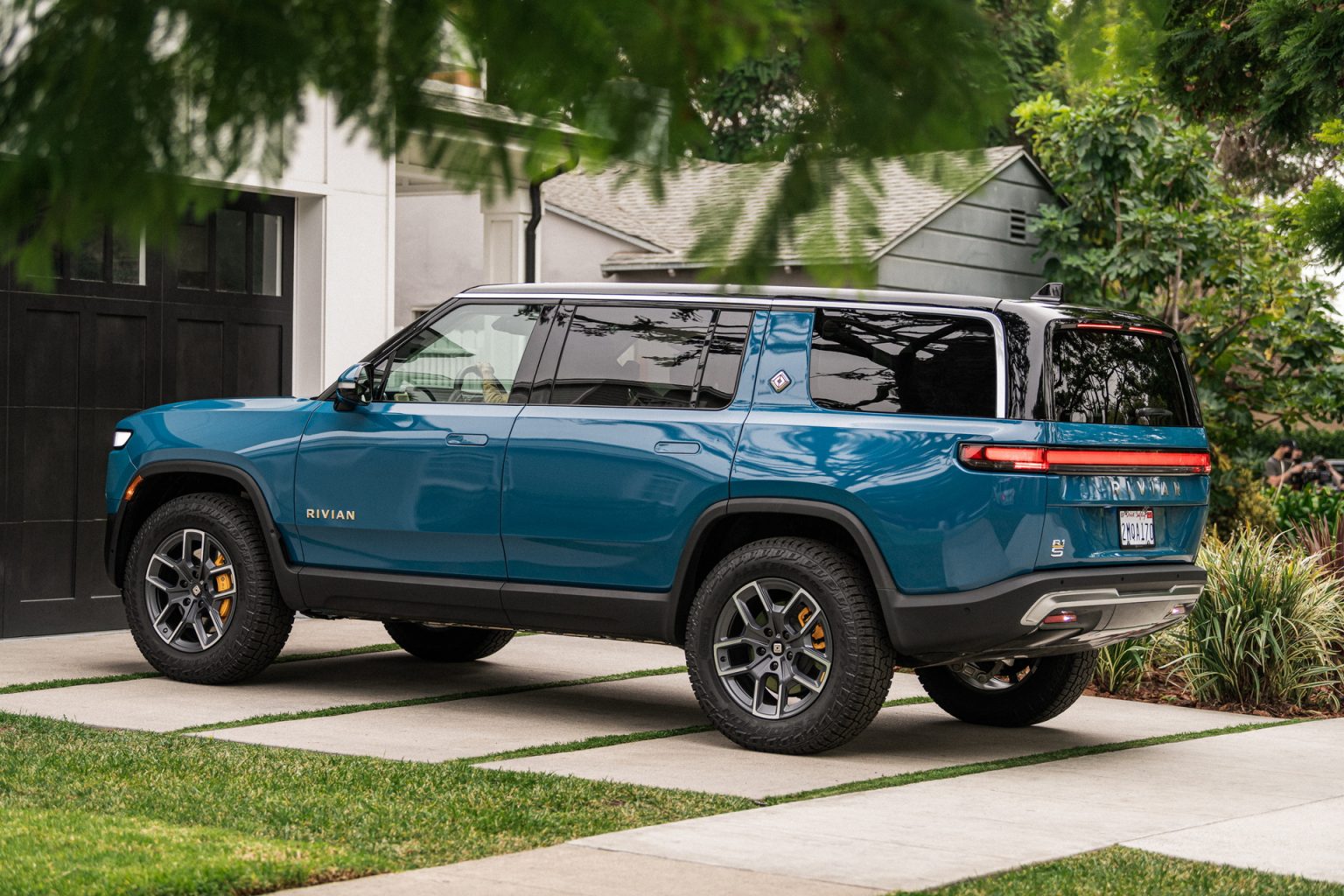 Rivian gets the green light for sell its electric vehicles i