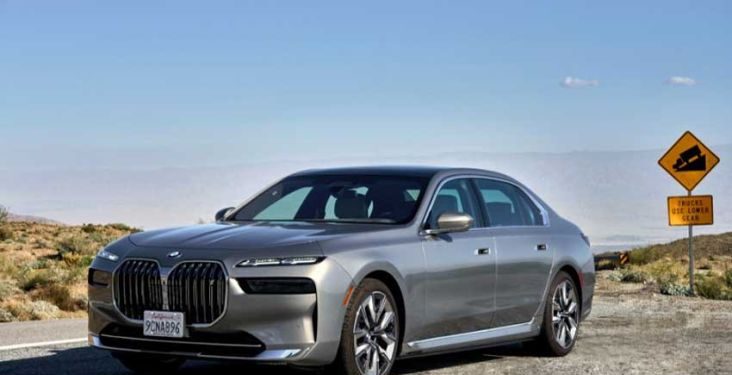 BMW EV 732x375 - BMW Delivers 44,344 Electric Vehicles in China in 2022, up 95% Year-On-Year