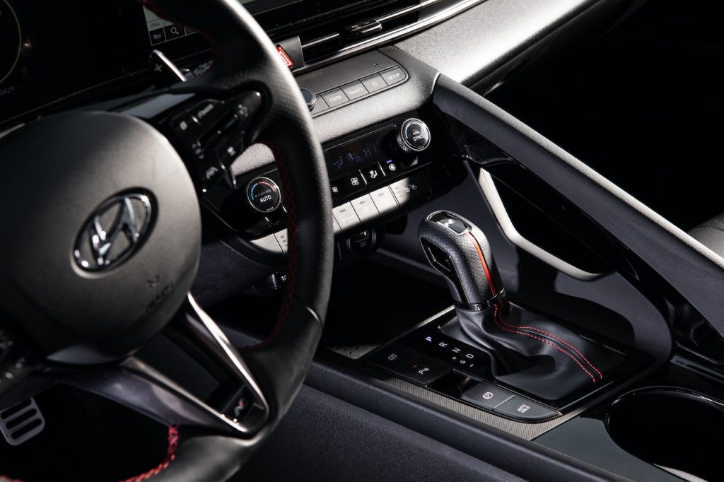 LG Uplus will exclusively supplying wireless communication services to Hyundai
