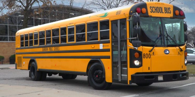 Blue Bird Electric Bus 750x375 - Blue Bird delivers its first electric school bus to Michigan