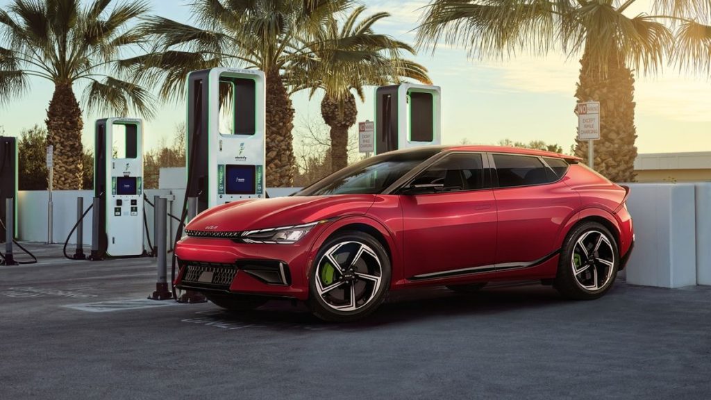 Kia EV6 GT owners gets 1,000 kWh of free fast-charging at Electrify America