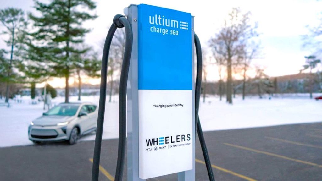 GM launches Dealer Community Recharge Program, nearly 1,000 GM dealers enrolled in the program