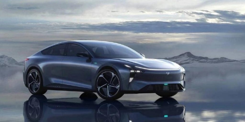 Jidu Auto Unveils Second Model of AI-Powered Robotic Car, ROBO-02, at Guangzhou Auto Show