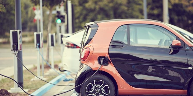 Netherlands ev charging 750x375 - UK Government to Invest £16 Million in Smart Charging Technology for Cheaper, Greener Driving