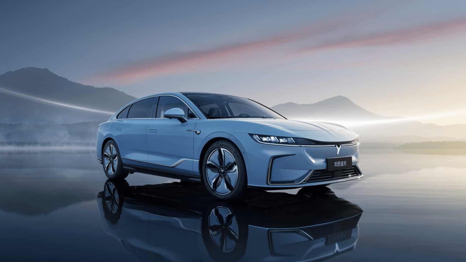 Voyah Bolsters Electric Vehicle Ambitions with $2.1 Billion Credit Lines from Local Banks