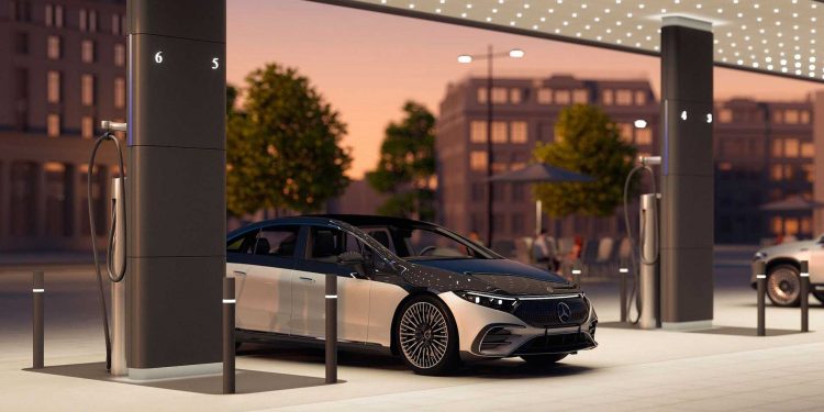 mercedes benz ev charging network 1 750x375 - Mercedes-Benz will build a $1 billion EV Fast-charge Network With Over 10,000 Stalls Worldwide