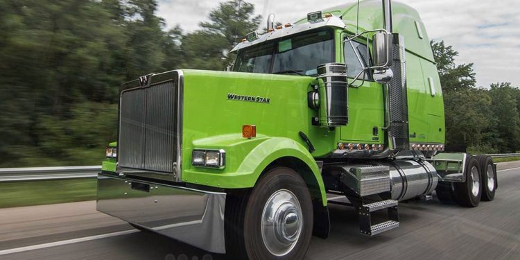 western star semi tractor 750x375 - California Bans Operation of Pre-2010 Engines Diesel Trucks Weighing Over 14,000 Pounds
