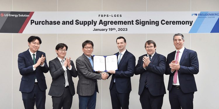 Freudenberg e Power Systems and LG Energy Solution Sign Multi Year Lithium Ion Battery Cell Supply Agreement 750x375 - Freudenberg e-Power Systems and LG Energy Solution Sign Multi-Year Lithium-Ion Battery Cell Supply Agreement