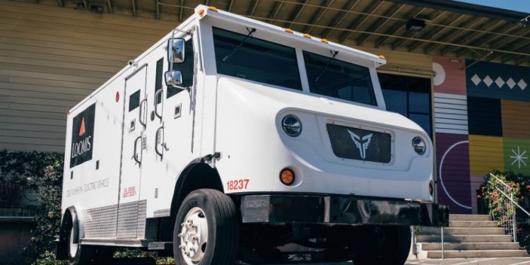 Xos Armor Electric Vehicle 750x375 - Xos Secures Order 150 Additional Armored Electric Vehicles from Loomis