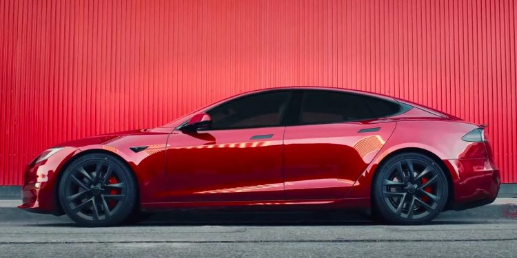 2023 Tesla Model S 750x375 - Tesla Set to Receive Billions in Federal Tax Credits Under Inflation Reduction Act