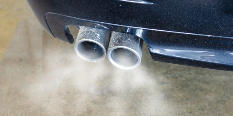Exhaust Car 750x375 - California Requests EPA's Approval for Waiver to Implement 2035 Ban on Internal Combustion Engine Vehicle Sales