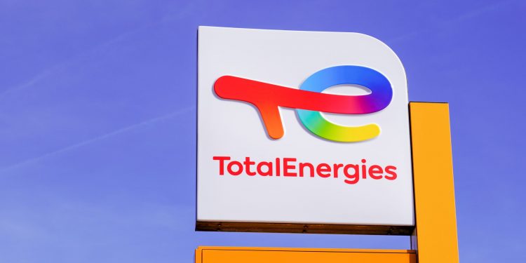 TotalEnergies 750x375 - TotalEnergies to Sell Service Station Network in Germany and the Netherlands to Focus on Hydrogen and Charging Stations