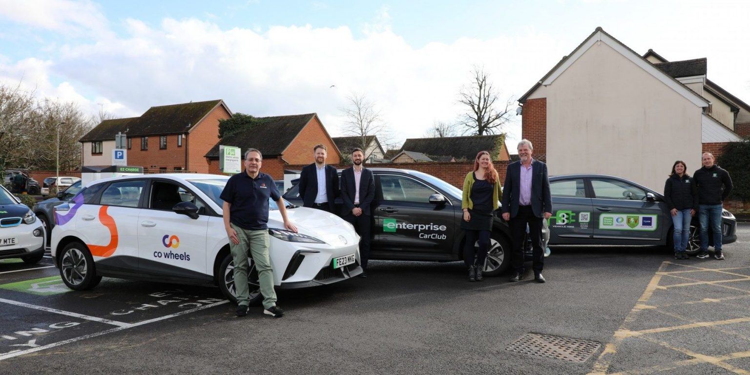 Oxfordshire Launches New Mini Electric Car Club with Local Councils and Rental Companies Joining Forces