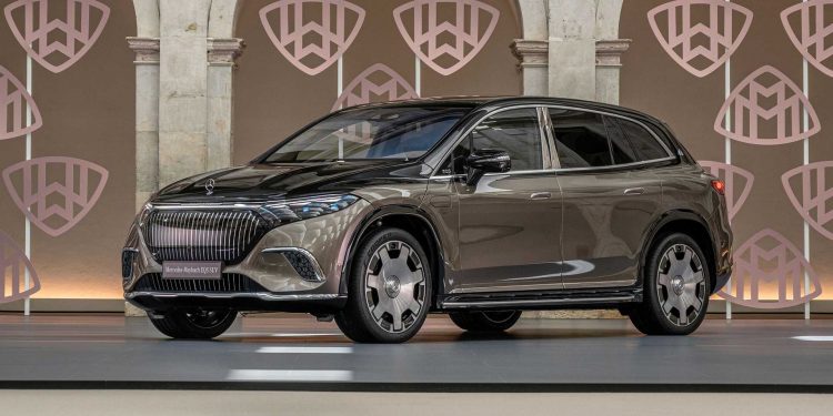 2024 mercedes maybach eqs680 suv 5 750x375 - Mercedes Unveils Maybach EQS SUV: The Epitome of Luxury Electric Vehicles with Enhanced Power and Range