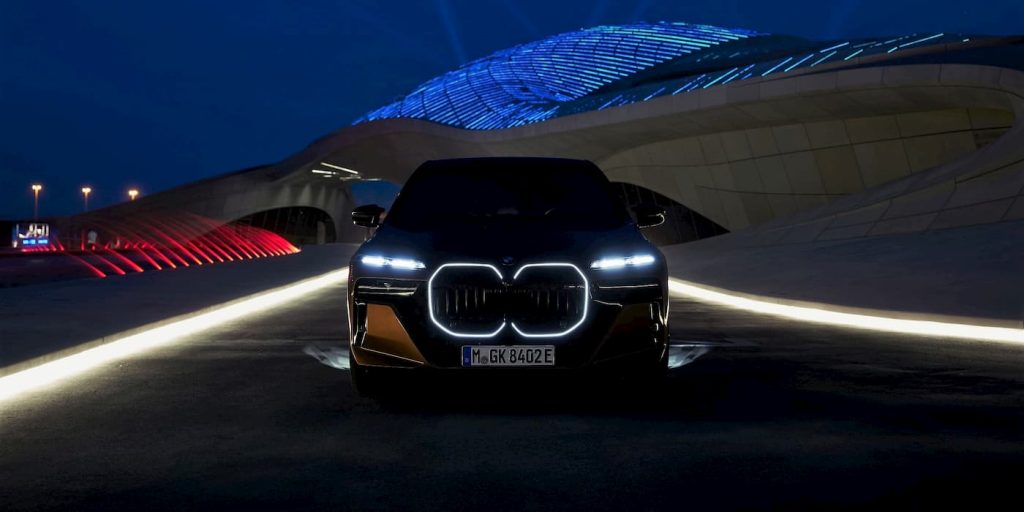 BMW Unveils i7 M70 Sedan: Its Fastest and Most Powerful Electric ...