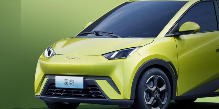 Seagull 3 750x375 - BYD Unveils Images of Mini Electric Vehicle Seagull, Joining the Race in China's EV Market