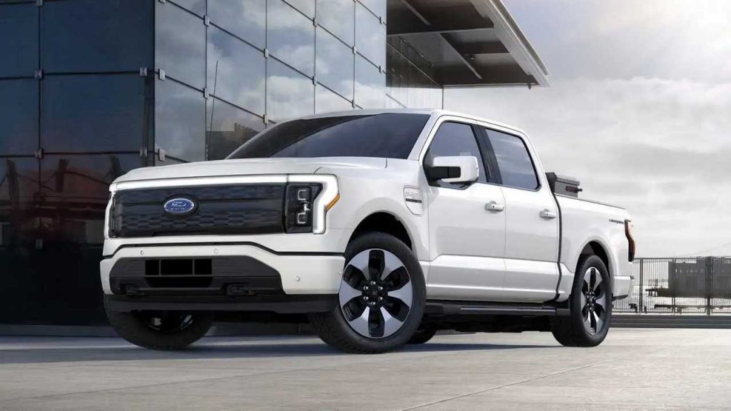 Ford’s Electric Vehicle Inventory Under Scrutiny as Industry Faces Transition Period