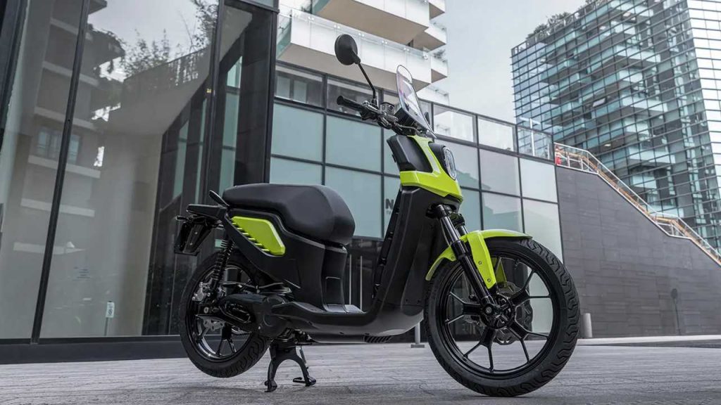 Fantic and Motori Minarelli Launch Issimo City Electric Scooter: Paving the Way for Sustainable Mobility