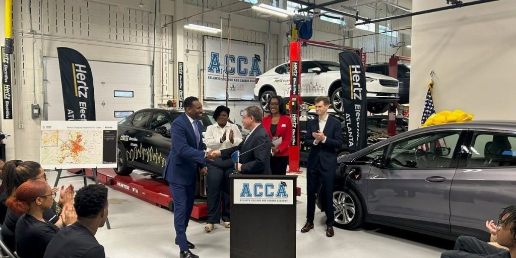 Hertz Electrifies Atlanta: Partnership Brings 4,000 EVs and Education Opportunities to the City