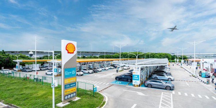 Shell Biggest World Charging Station 750x375 - Shell Unveils World's Largest EV Charging Station in China: 3,300 Daily Charges with 258 Fast-Charging Terminals