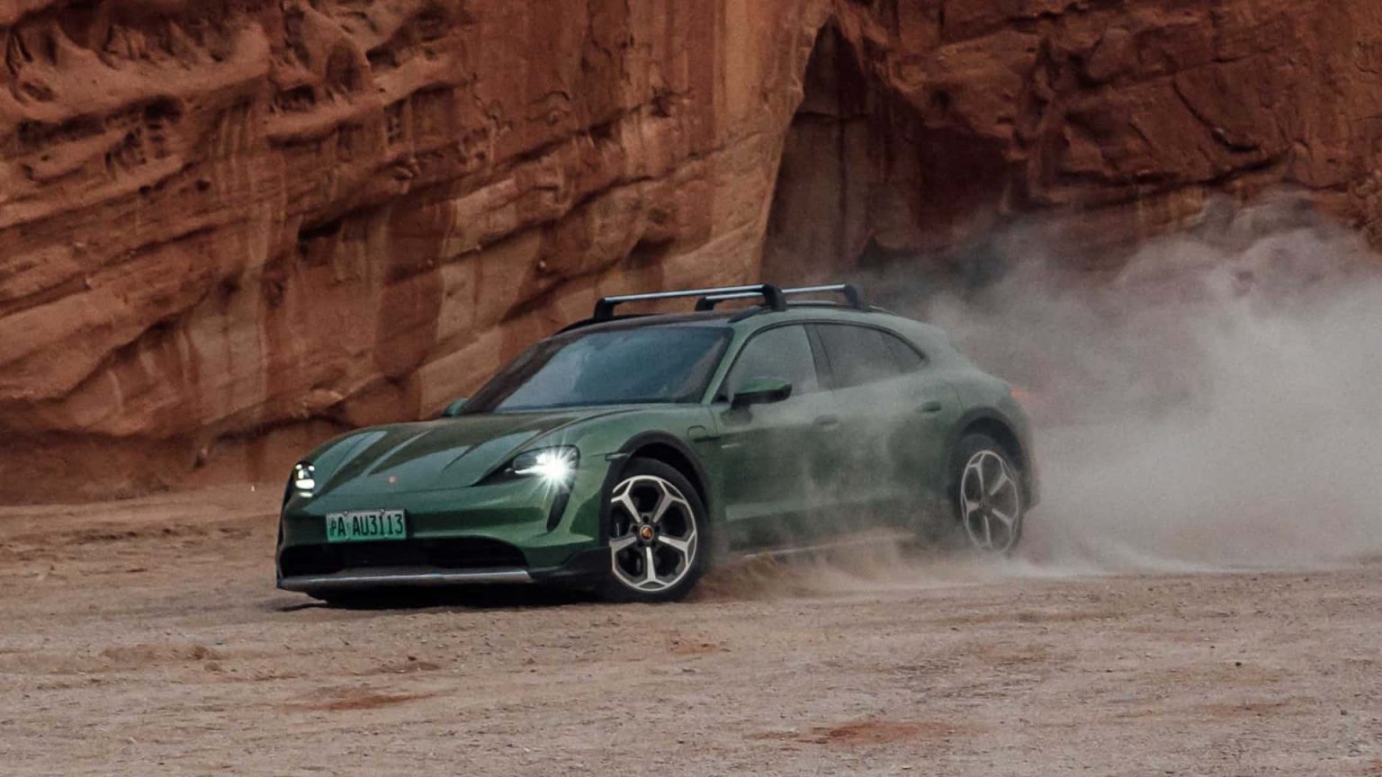 Porsche Taycan Cross Turismo Sets Guinness World Record for Highest Altitude Change by an Electric Car in Tibet