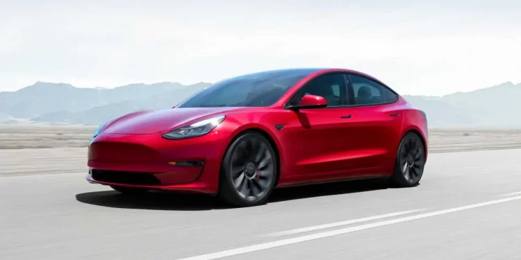 tesla model 3 750x375 - Tesla Model 3 Becomes First Electric Vehicle to Rank Among Top Leased Cars in the U.S.