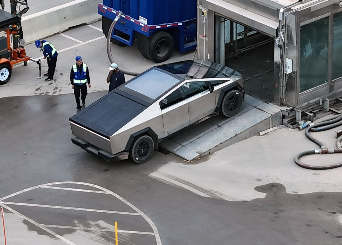 Hyundai Hyundai XCient hydrogen heavy duty truck to debut in Germany ...