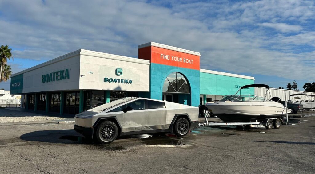 Tesla Cybertruck Flexes Muscle, Tows Boat in Preview of All-Electric Pickup’s Versatility