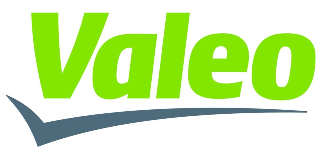 Valeo Unveils Innovative Wireless Charging Solution, Ineez Air Charging ...