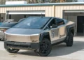 Cybertruck Towing 14 120x86 - Unplugged Performance Showcases Tesla Cybertruck's Versatility in Towing and Track Performance