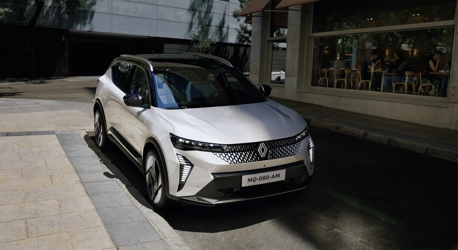 Renault Introduces Affordable Variant of Scenic E-Tech Electric SUV
