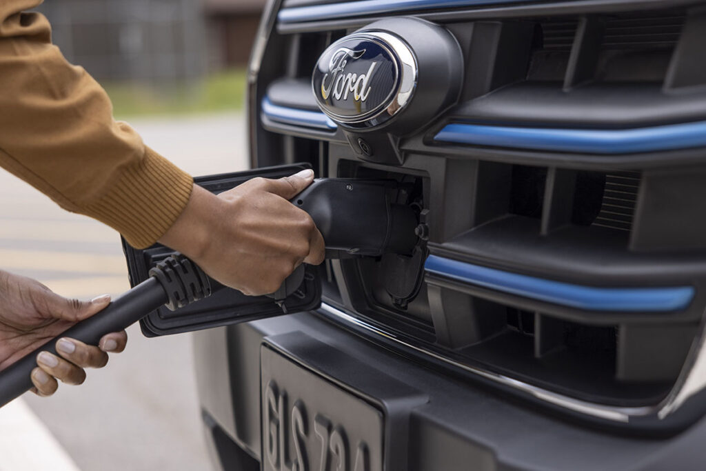 Small Businesses in Europe Could Save €14,000 per Van Over Three Years with Electric Vans, Report Finds