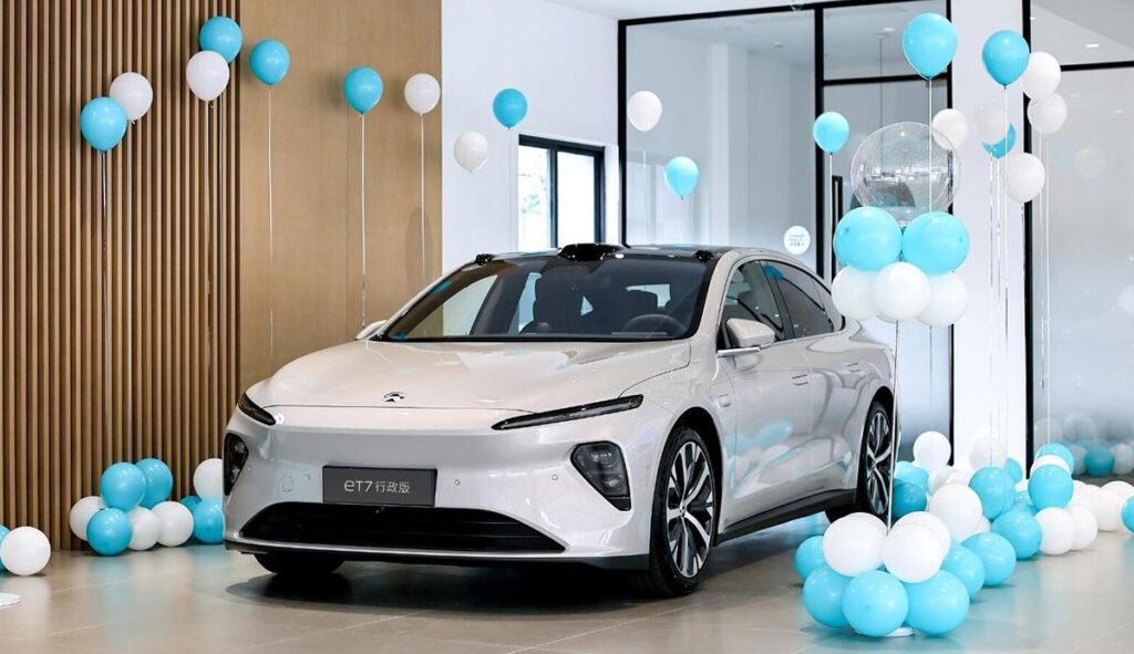 Nio Starts Deliveries of Upgraded ET7 Electric Sedan