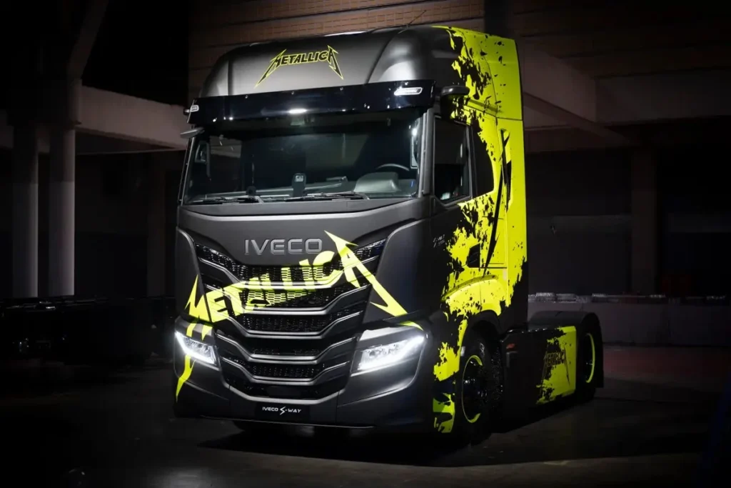 Metallica to Tour Europe in Electric Style: Heavy Metal Goes Green
