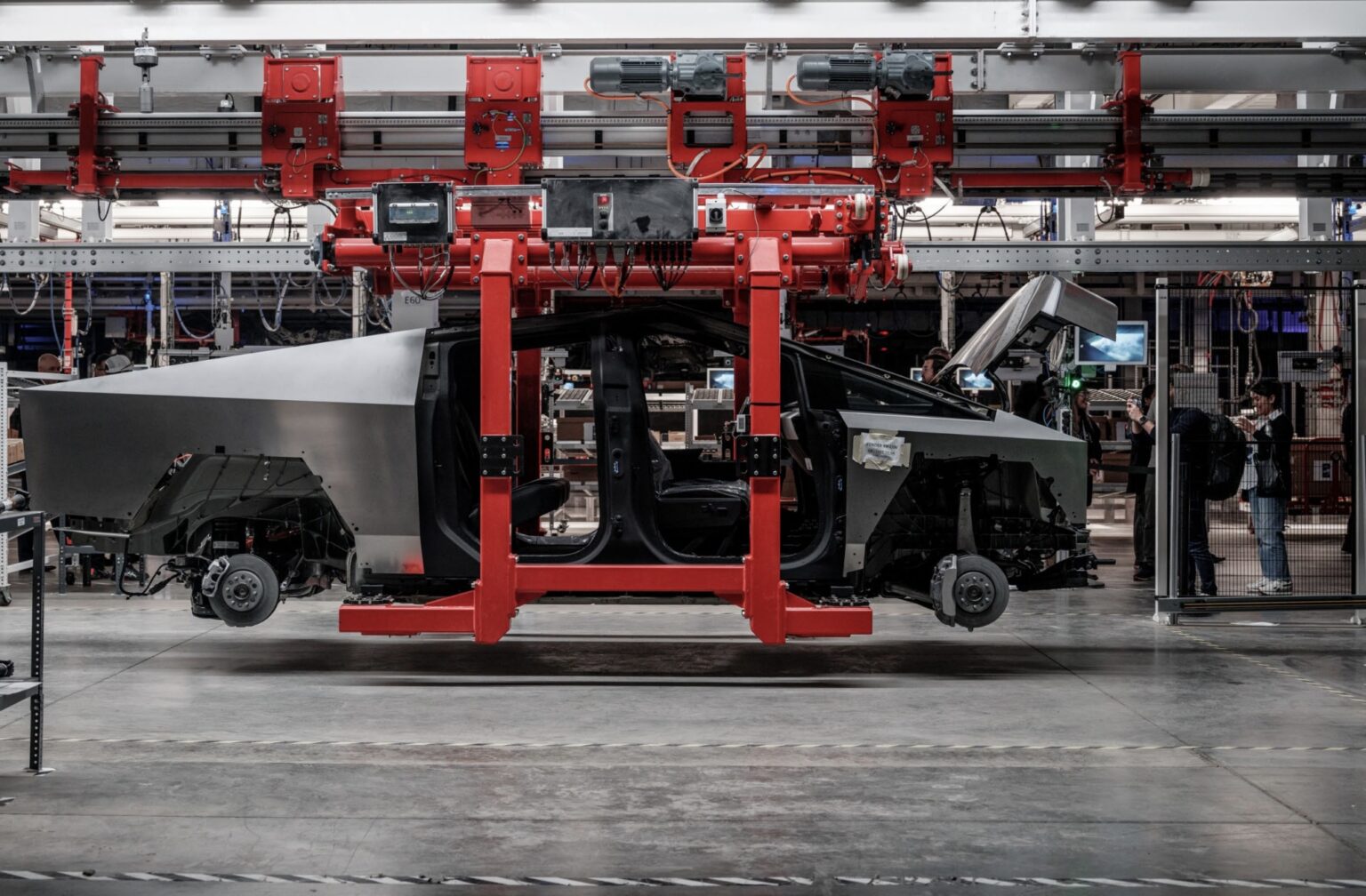 Tesla’s Cybertruck Manufacturing Lead Renjie Zhu Departs Amid Staff Restructuring