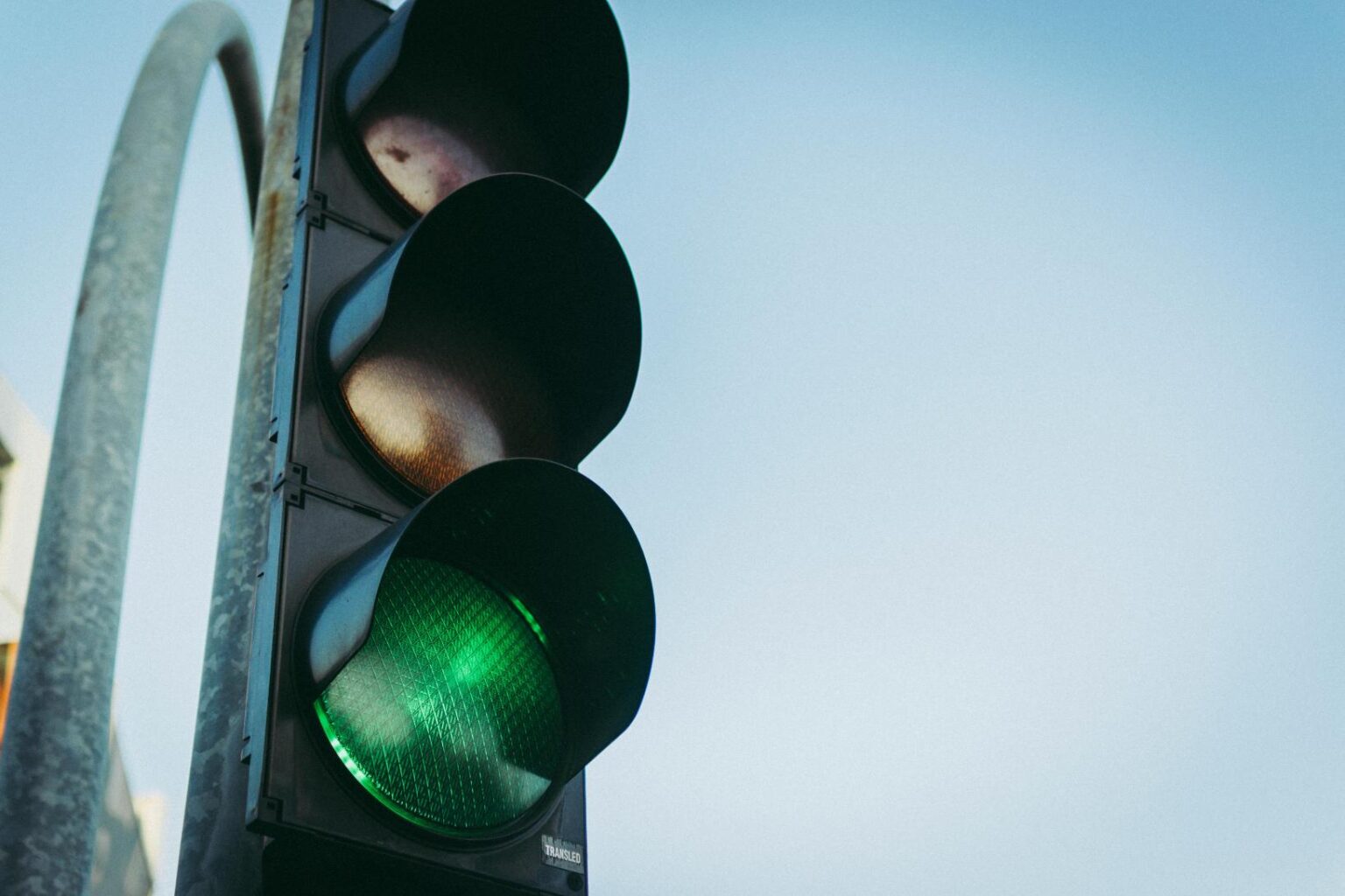 Autonomous Vehicles Could Revolutionize Traffic Light Systems, New Projects Suggest