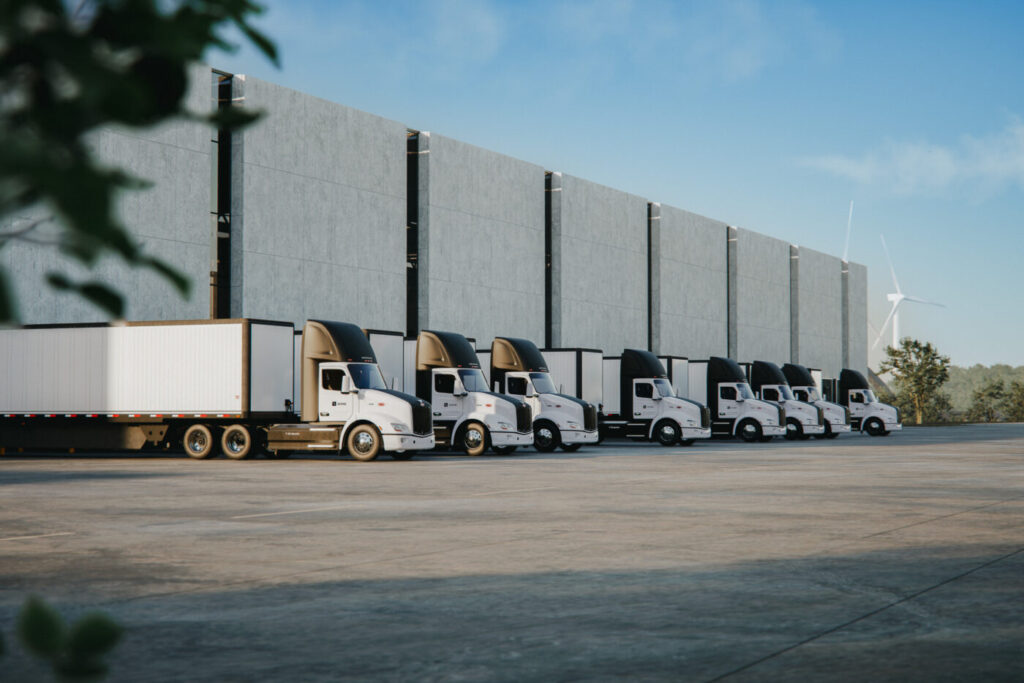 Peterbilt Secures Major EV Order from Einride for 150 Electric Trucks