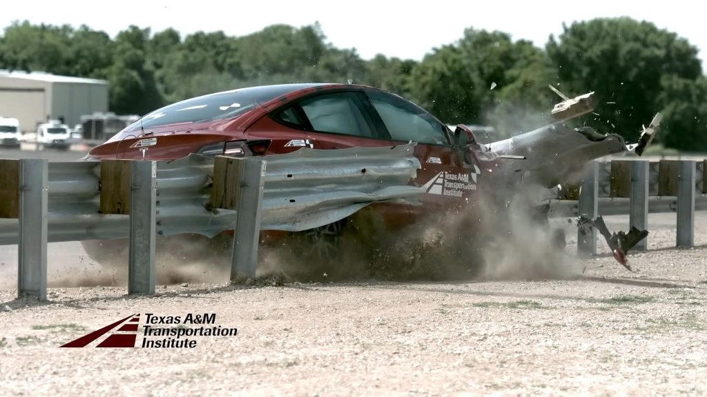 Texas A&M Tests Show Tesla Model 3’s Impact on Thrie-Beam Guardrails Raises Safety Concerns