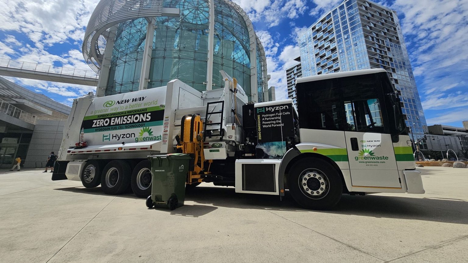 Hyzon and GreenWaste Partner to Introduce Hydrogen-Powered Refuse Trucks in North America