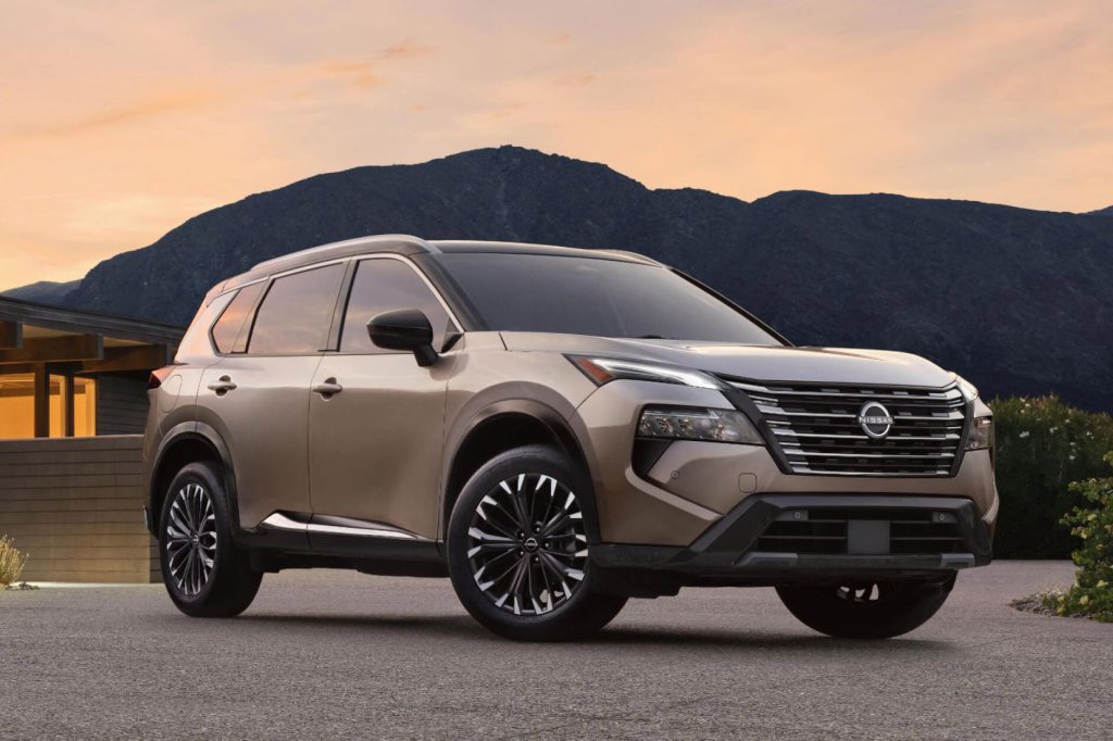 Nissan Reportedly Set to Launch First U.S. Plug-In Hybrid with 2025 Rogue PHEV