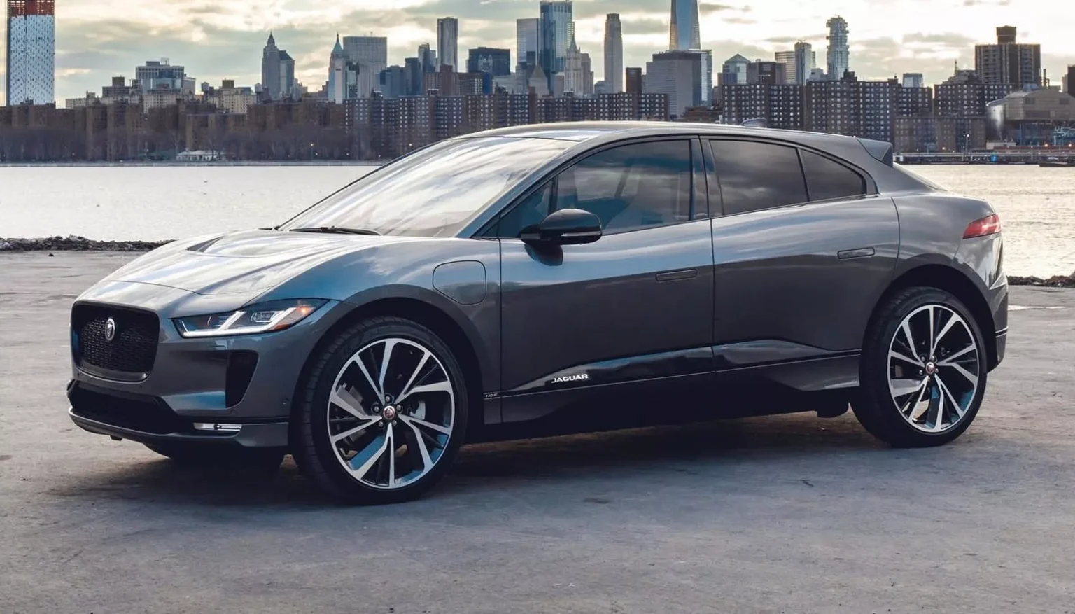 Jaguar to Buy Back 2,760 I-Pace EVs in U.S. Over Fire Risk Concerns