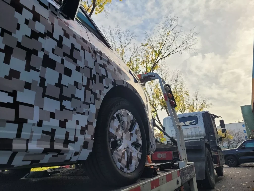 Faraday Future Unveils FX Prototype, Begins Development Phase