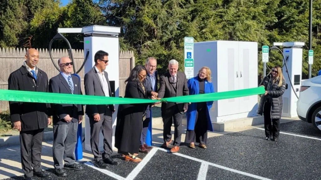 First CFI-Funded EV Charging Hub in Eastern US Opens in Deerfield, Massachusetts, with DC Fast and Level 2 Chargers