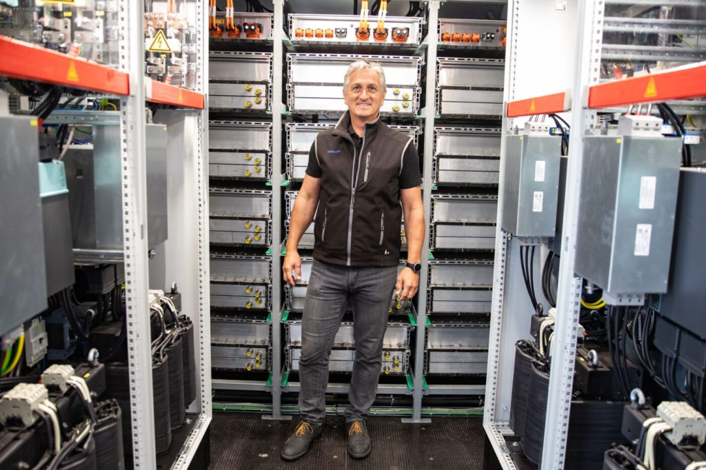 Webasto Installs Battery Storage System at German Plant for Sustainable Energy Use