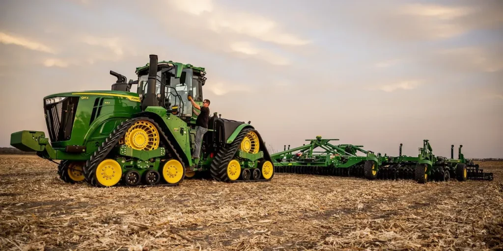 John Deere Showcases Autonomous and Electric Machines at CES 2025 for Landscaping and Agriculture