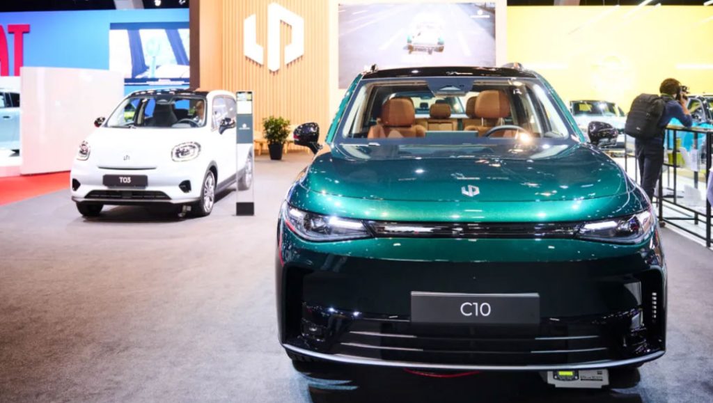 Leapmotor Launches Hybrid C10 in Europe, Expands Sales Network