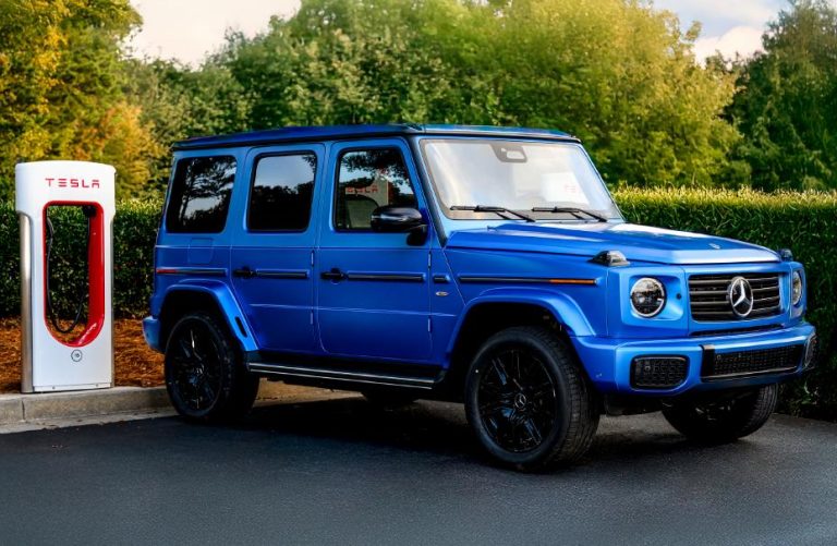 Tesla to Open Supercharger Network to MercedesBenz EVs in February