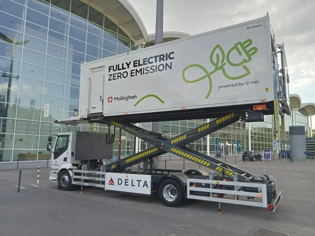 Mallaghan Unveils Fully Electric Refrigerated Catering Truck for North American Aviation Industry