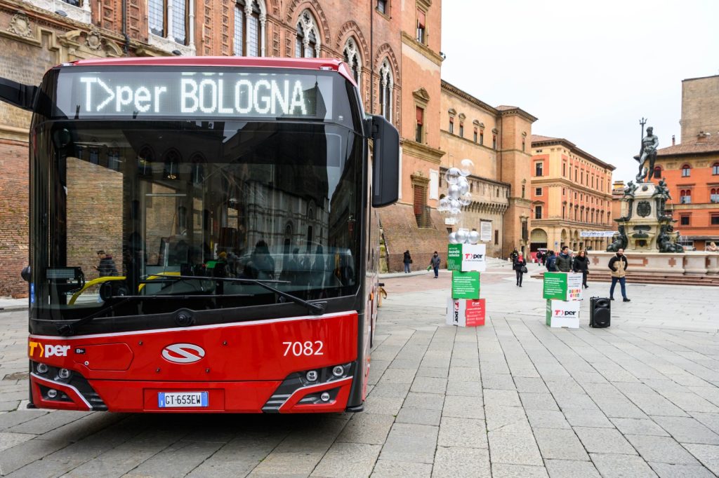 Solaris Begins Delivery of Hydrogen Buses to Bologna and Ferrara Under TPER Contract