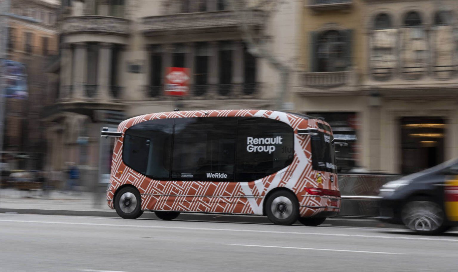 Renault Group Expands Autonomous Vehicle Trials Across Europe